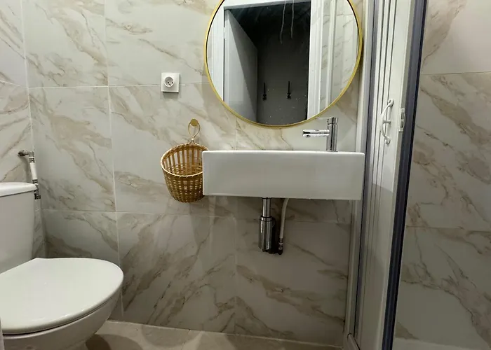 1 Bedroom With Balcony - Near Park Apartamento Montpellier